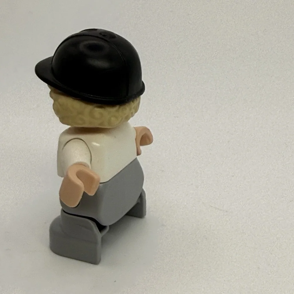 Lego Duplo Figure Kid Boy black cap blonde‎ #7 teal/slate gray - Picture 3 of 8